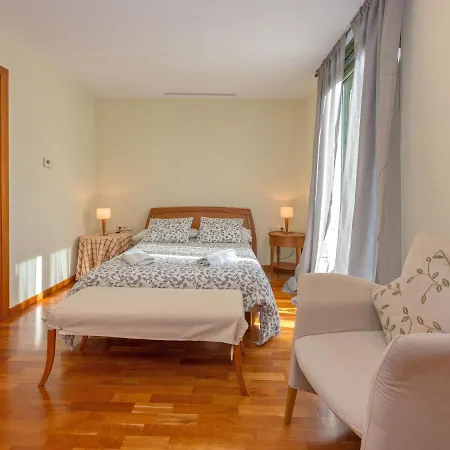 Placa Catalunya/rda.universidad Apartment Barcelona